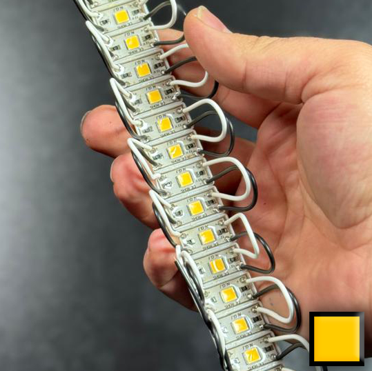 اس ام دی بلوکی تک نقطه زرد انبه ای